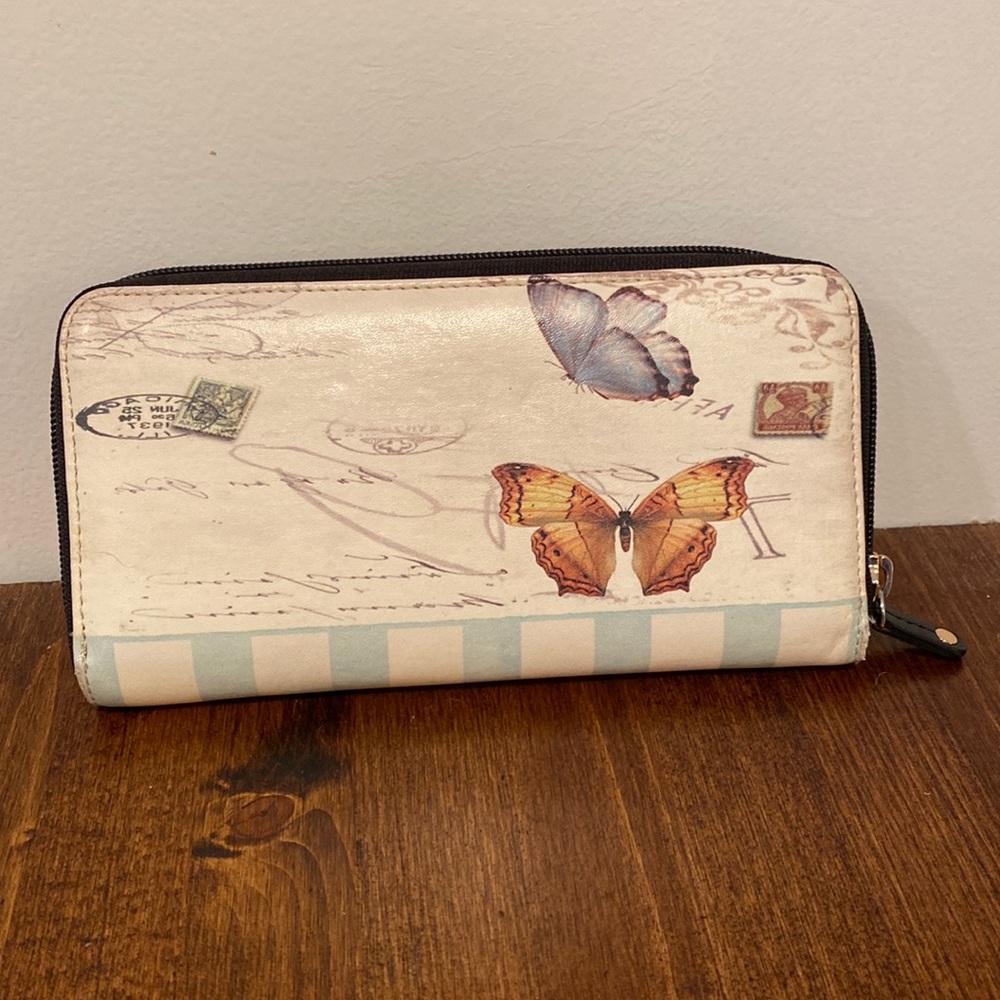 Nwot butterfly wallet